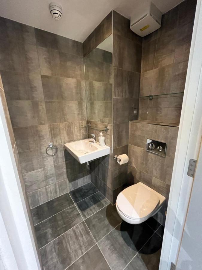 Eyre Square Galway Central Self Catering Экстерьер фото